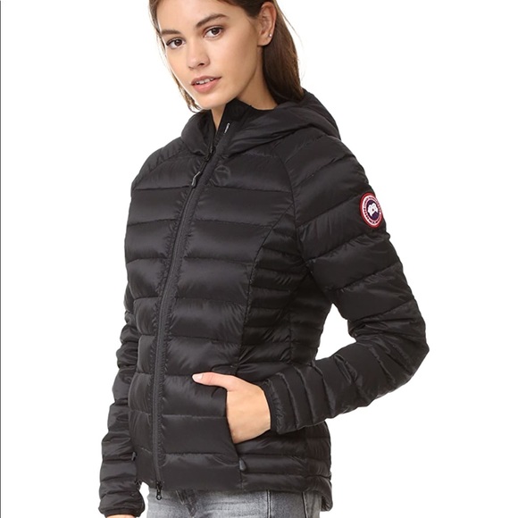 Brand new - Authentic Canada Goose jacket -Size XS - Picture 2 of 6